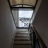 Una stretta scala...